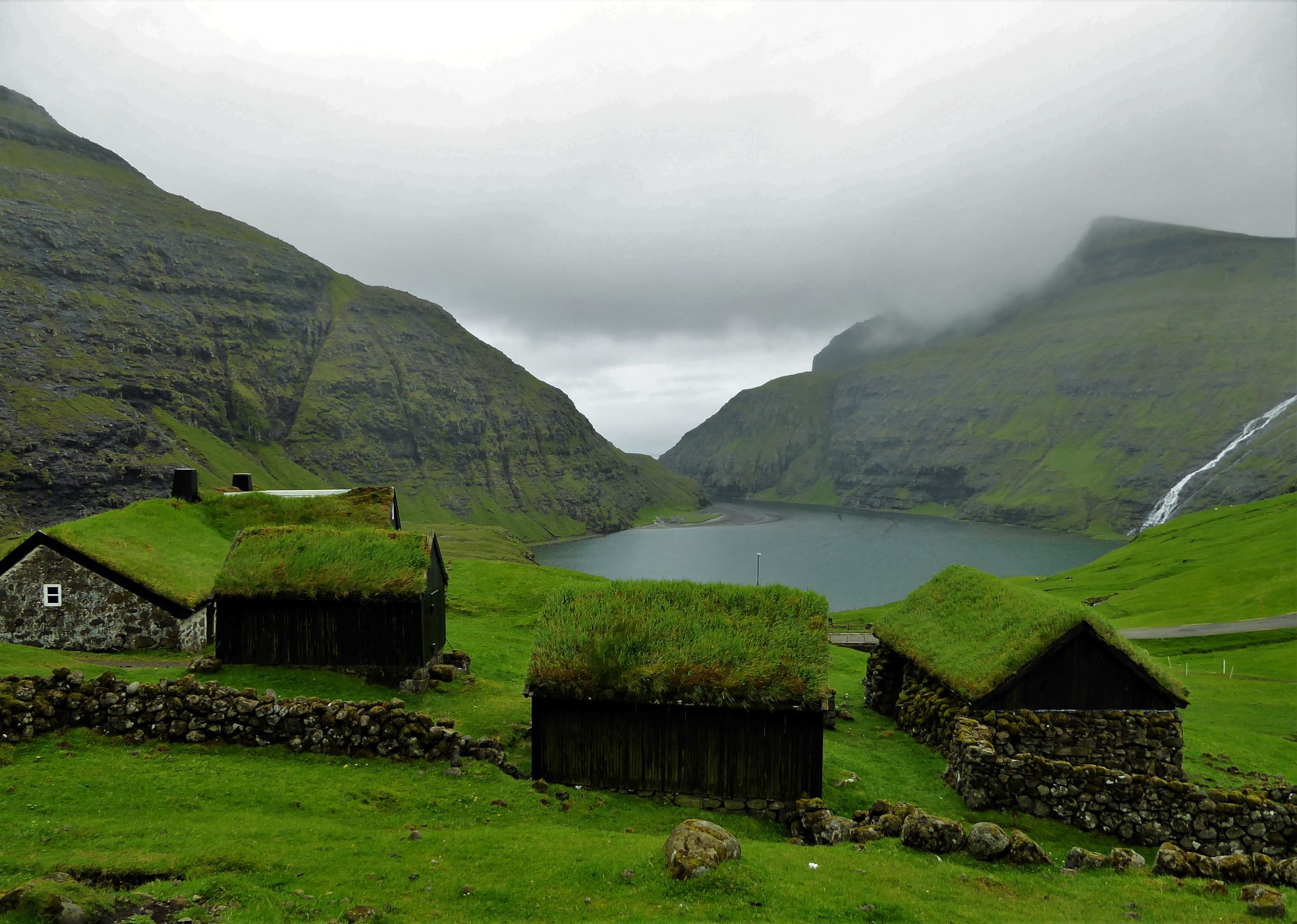 Grasshouses in Saksun